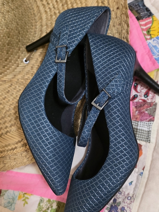 Betabrand Shoes - Elegant Women's Teal Blue Mary Jane Strap Pointed Toe Heels